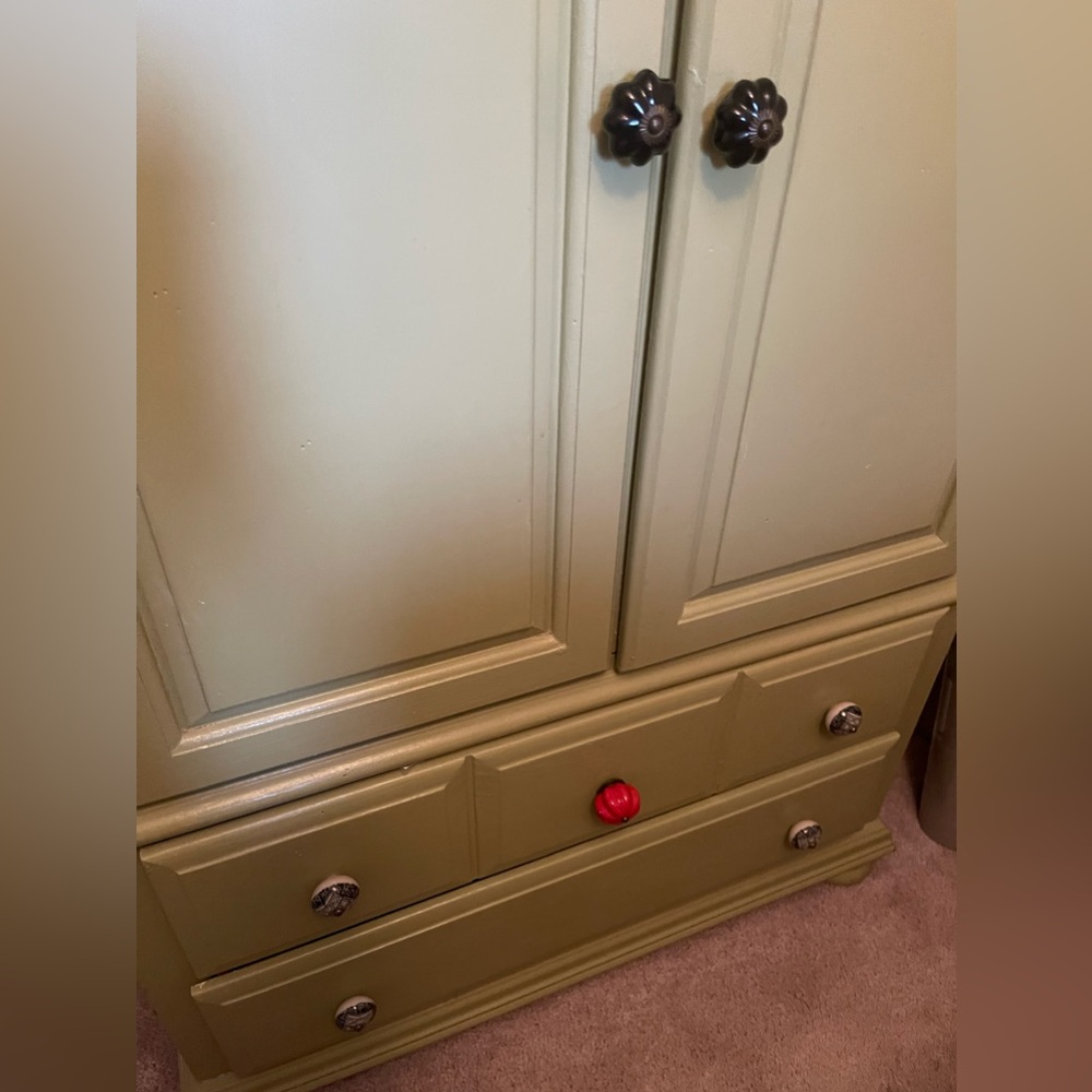 Decorative knobs - Picture 2 of 2